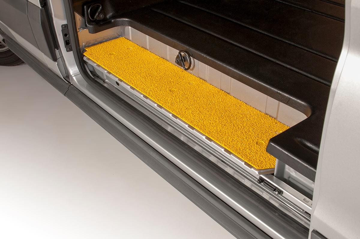 Anti-Rutsch-Trittplatte - Seitentür